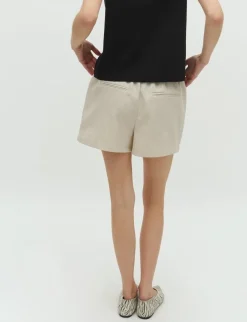mbyM Juanita-M Shorts - Creme