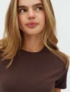 mbyM Julie-M GG T-shirt - Mørkebrun