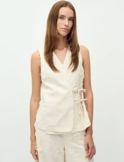 mbyM Wrenley-M Vest - Sugar